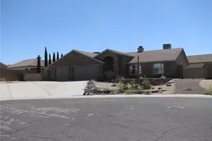 3098 Amanda Cir, Kingman, AZ 86401 - Photo 1