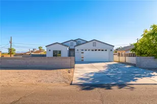 2274 W Riverview Cir, Bullhead City, AZ 86442 - Photo 1