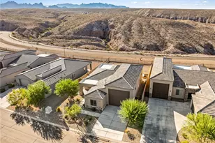 3272 Secret Pass Canyon Dr, Bullhead City, AZ 86429 - Photo 1