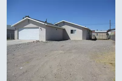 1489 Bluffs Circle, Bullhead City, AZ 86442 - Photo 1