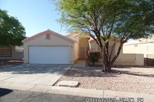 1193 Pawnee Dr, Bullhead City, AZ 86442 - Photo 1