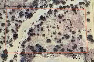 3733 N Horn Rd, Golden Valley, AZ 86413 - Photo 1