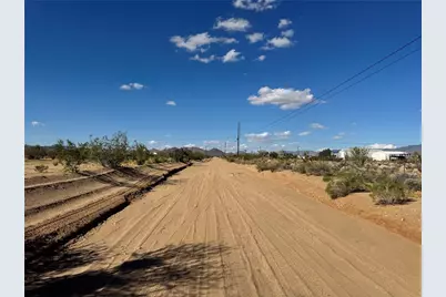 4236 N Cordes Rd, Golden Valley, AZ 86413 - Photo 1