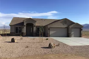 8847 E Arches Dr, Kingman, AZ 86409 - Photo 1