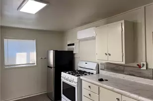 1401 Main St, Kingman, AZ 86401 - Photo 1