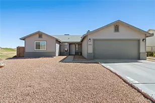 3160 N Stewart St, Kingman, AZ 86401 - Photo 1