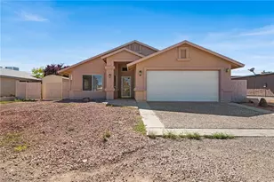 1930 Lucille Ave, Kingman, AZ 86401 - Photo 1