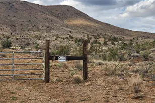 2984 N Faith Ridge Rd, Kingman, AZ 86401 - Photo 1