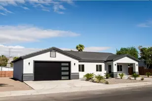 1941 Riviera Blvd, Bullhead City, AZ 86442 - Photo 1