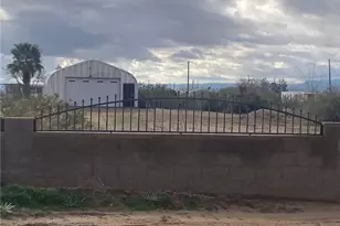 5126 W Chino Dr, Golden Valley, AZ 86413 - Photo 1