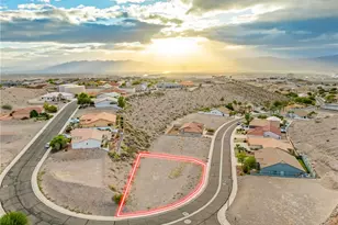 2926 Desert Trail Dr, Bullhead City, AZ 86429 - Photo 1