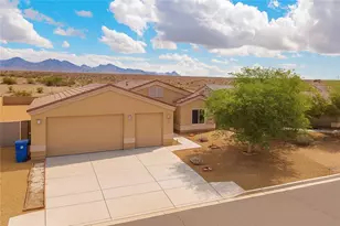 2722 Sanctuary Dr, Bullhead City, AZ 86442 - Photo 1