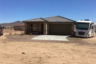 7170 E Bell Butte Dr, Kingman, AZ 86401 - Photo 1