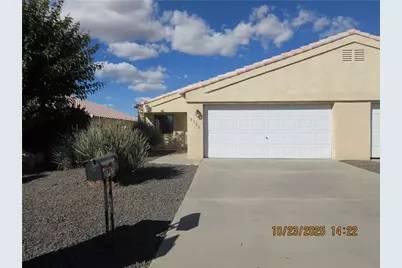 2735 Georgia Avenue, Kingman, AZ 86401 - Photo 1