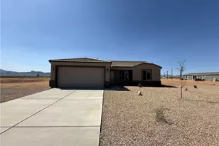 397 S Lochiel Rd, Golden Valley, AZ 86413 - Photo 1