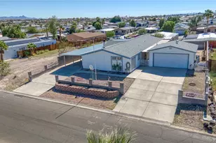 946 Ramar Rd, Bullhead City, AZ 86442 - Photo 1