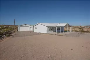 30305 N Basin Rd, Meadview, AZ 86444 - Photo 1