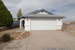 2195 E Suffock Ave, Kingman, AZ 86409 - Photo 1