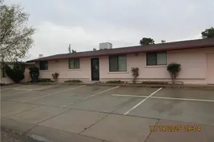 1912 Miami Ave, Kingman, AZ 86401 - Photo 1