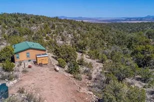 31900 W Bad Dog Rd, Seligman, AZ 86337 - Photo 1