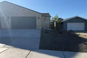 2804 Mercado Ct, Bullhead City, AZ 86442 - Photo 1