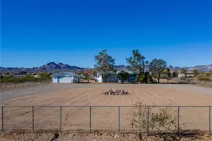 917 S Estrella Rd, Golden Valley, AZ 86413 - Photo 1