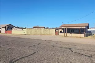 3595 E Warbler Ln, Kingman, AZ 86409 - Photo 1