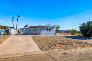 1740 Bluebonnet Blvd, Bullhead City, AZ 86442 - Photo 1
