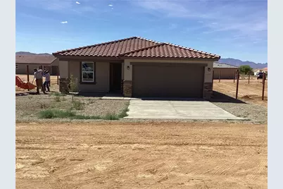10431 N Concho Drive, Kingman, AZ 86401 - Photo 1