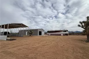 000 S Lone Ranger Rd, Yucca, AZ 86438 - Photo 1