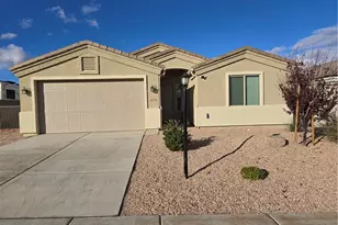 2579 E Estrella Vis, Kingman, AZ 86409 - Photo 1