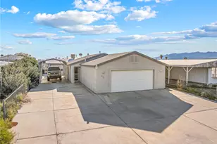 932 Palo Verde Dr, Bullhead City, AZ 86442 - Photo 1