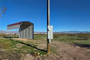 934 S Elgin Rd, Golden Valley, AZ 86413 - Photo 1