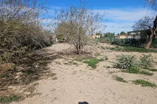 2229 E Maverick Dr, Mohave Valley, AZ 86440 - Photo 1
