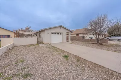 1810 Airfield Avenue, Kingman, AZ 86401 - Photo 1