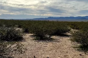 6928 E Concho Circle, Kingman, AZ 86401 - Photo 1