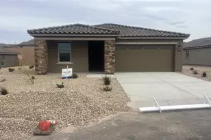 844 Hoffman Dr, Bullhead City, AZ 86429 - Photo 1
