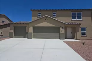 2011 E Mesa Amarilla Way, Fort Mohave, AZ 86426 - Photo 1