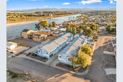 1344 Park Ln, Bullhead City, AZ 86442 - Photo 1