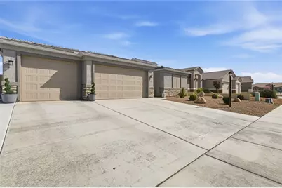 4686 E Old West Road, Kingman, AZ 86401 - Photo 1