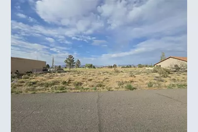 7671 E Mesa Vista Drive, Kingman, AZ 86401 - Photo 1