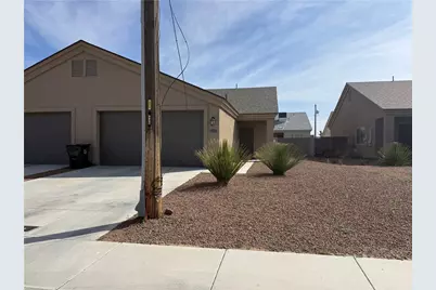 3530 N Irving Street #B, Kingman, AZ 86409 - Photo 1