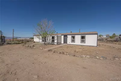 4290 N Smoketree Road, Golden Valley, AZ 86413 - Photo 1