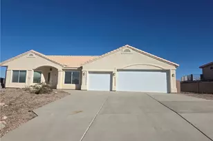 3477 Sunlamp Dr, Bullhead City, AZ 86429 - Photo 1