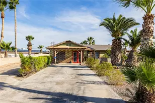 1718 Hilltop Cir, Bullhead City, AZ 86442 - Photo 1