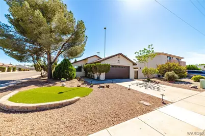 1746 Hope Avenue, Kingman, AZ 86401 - Photo 1