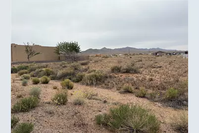 7470 Turtle Bank Dr, Kingman, AZ 86401 - Photo 1