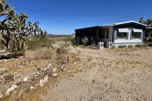 17192 N Merry Dr, Dolan Springs, AZ 86441 - Photo 1