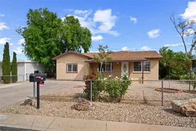 2237 Davis Avenue, Kingman, AZ 86401 - Photo 1