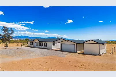 6994 W Shipp Drive, Golden Valley, AZ 86413 - Photo 1